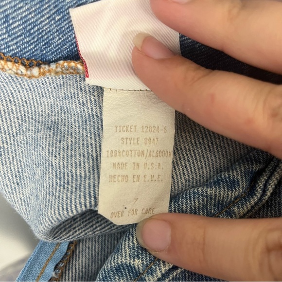 Vintage 90s no boundaries denim skirt with back button detailing size 7 - Picture 7 of 9